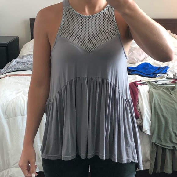 Adorable Gray Top from Vestique - Picture 3 of 3